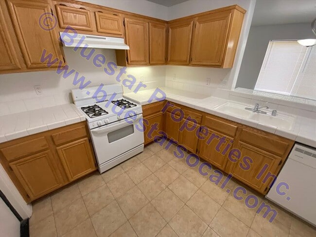 Photo - 15096 Roan Cir