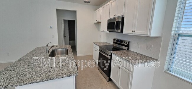 Photo - 3151 Voyager Ave