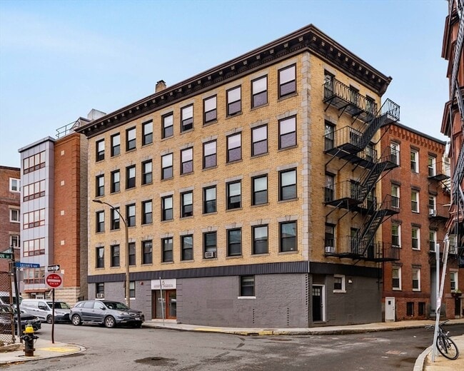 Photo - 5 N Margin St Condo Unit 9