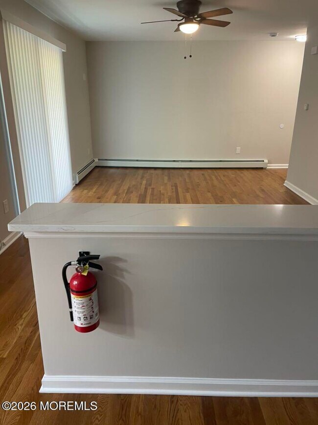 735 Greens Ave Unit 19A