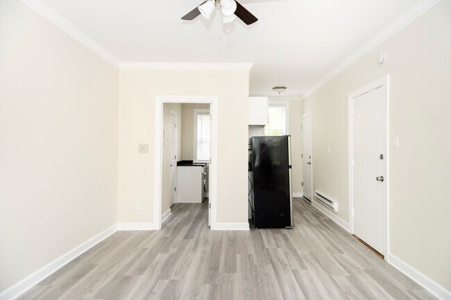 Photo - 648 W Roscoe St Unit 3N