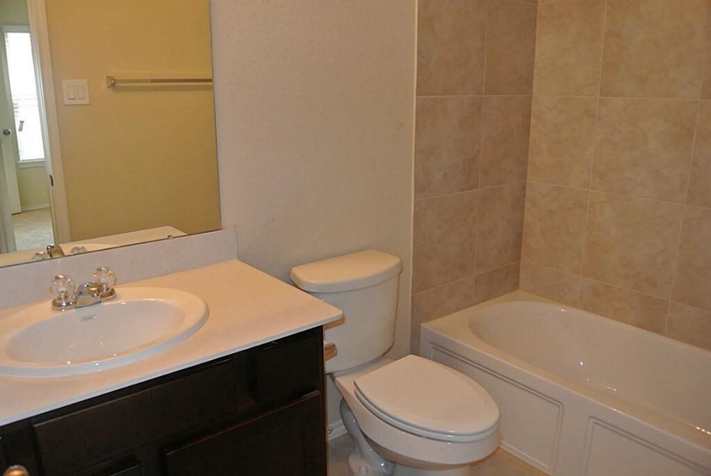 Photo - 1742 Parkside Shrs Ln