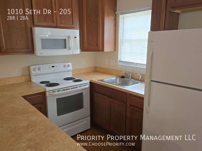 Photo - 1010 Seth Dr Unit 205