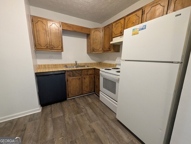 257 Rustwood Dr