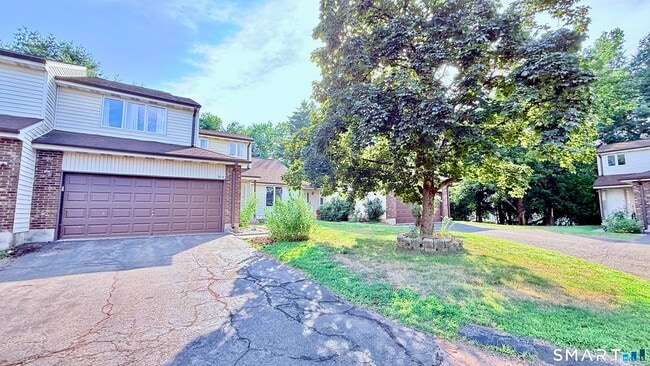 Building Photo - 16 Arthur Dr Unit 4