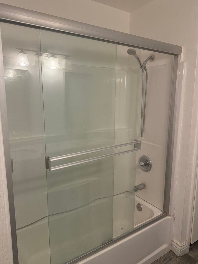 Photo - 65786 6th St