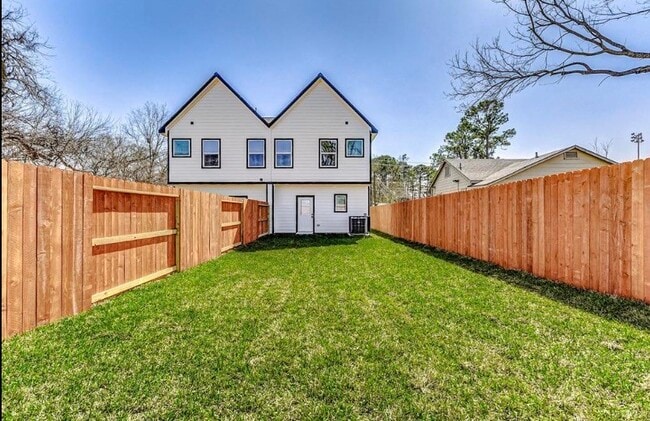 Photo - 2206 Dolly Wright St