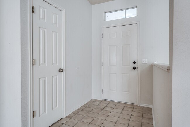 Photo - 5700 SE 87th St