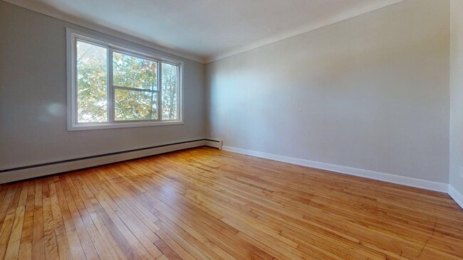 Photo - 362 McArthur, 388- 390 Irwin Miller