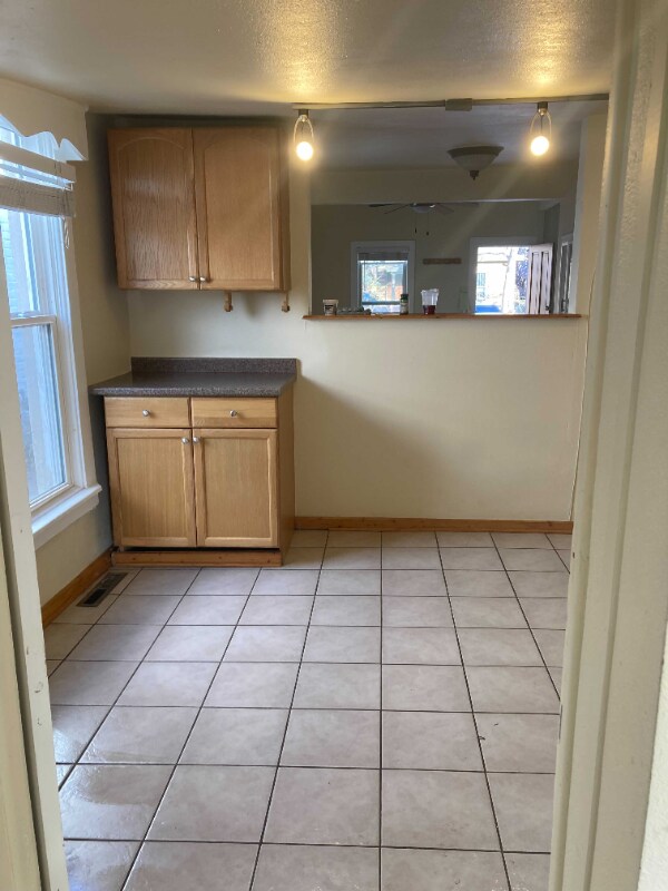 Photo - 831 Elati St