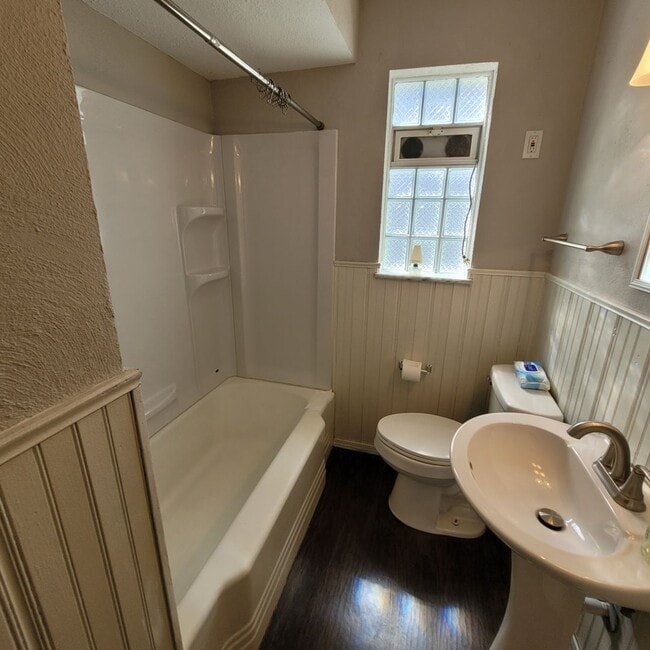 Photo - West Boulevard Area 3-Bed, 1-Bath Single-F...