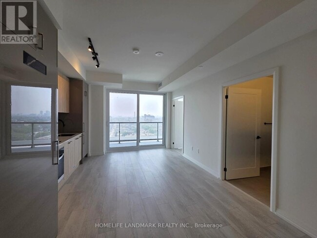 Photo - 280 Dundas St W Unit 1811