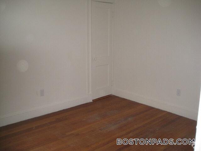 Building Photo - 1175 Boylston St Rental