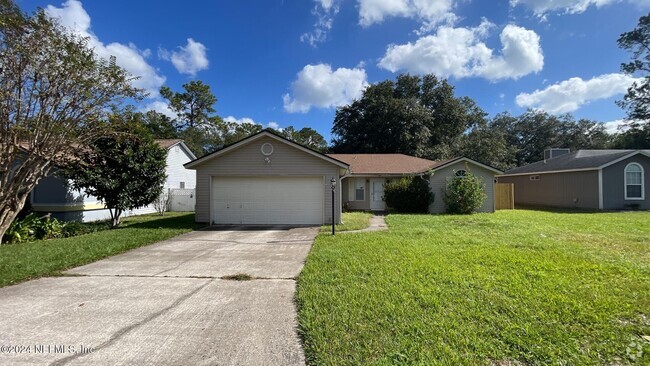 Building Photo - 6967 Huntington Woods Cir E Rental