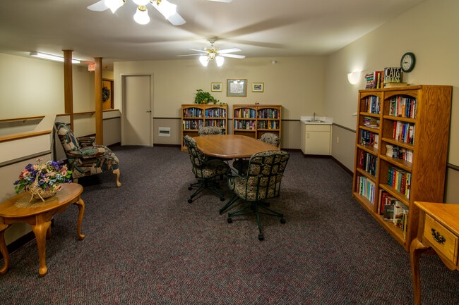 Photo - Applegate II