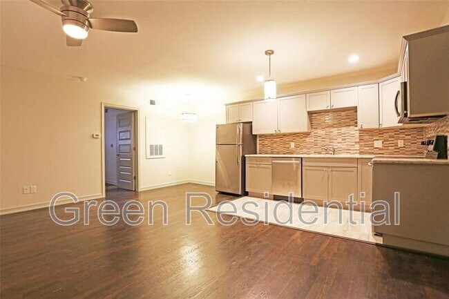 Photo - 4735 Aftonshire Dr Unit 2