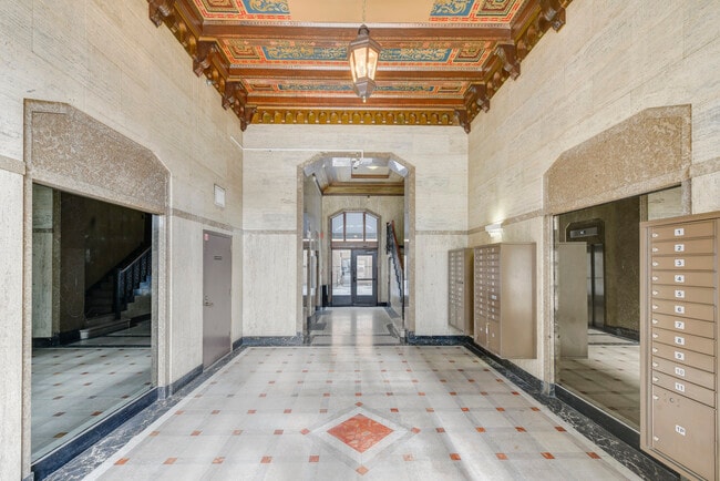 Photo - Vintage Tower