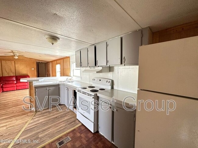 Photo - 950 Sidney St Unit #12