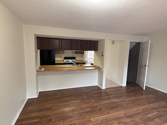 Photo - 642 Topaz Ln