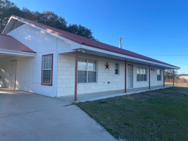 Photo - 3656 FM 2657