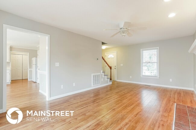 Photo - 7103 Chase Cir