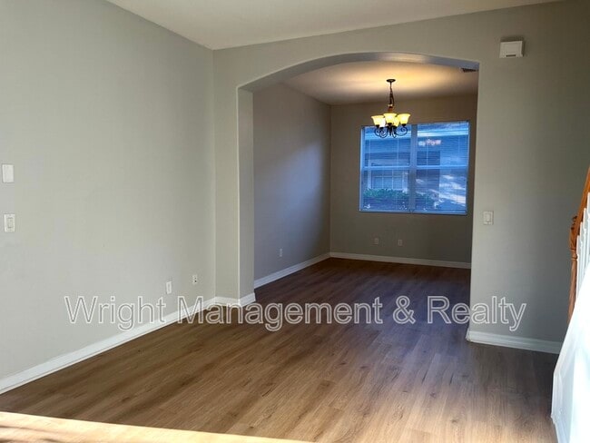 Photo - 7843 Foxgrove Dr