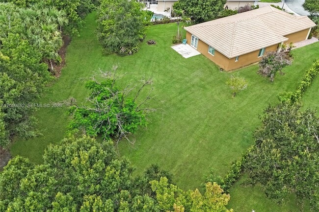 Photo - 5603 SE Graham Dr