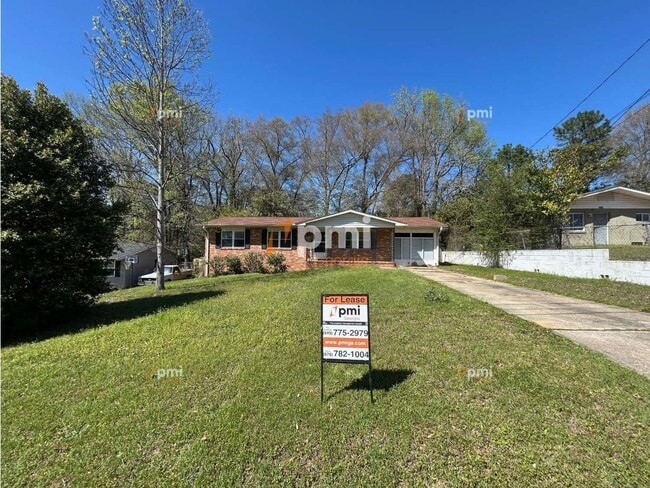 Building Photo - 1549 Barcelona Dr