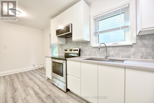 Photo - 39 Westhead Rd