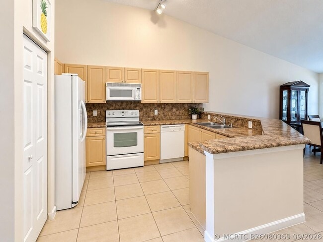 2405 Windjammer Way