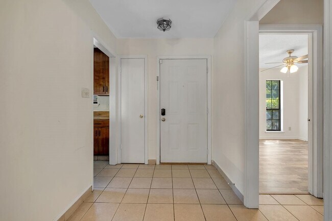 Photo - 1826 Meriadoc Rd