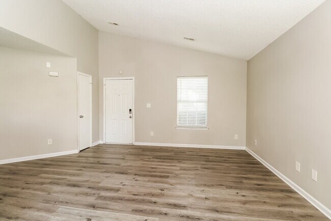 Photo - 12144 Stewarts Crossing Dr