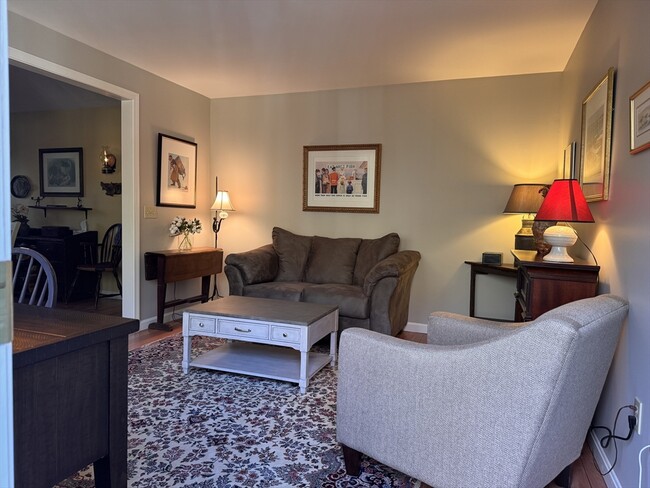 Photo - 15 Parlowtown Rd Unidad A