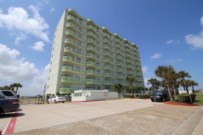 Building Photo - 9420 Seawall Blvd Unit 1003