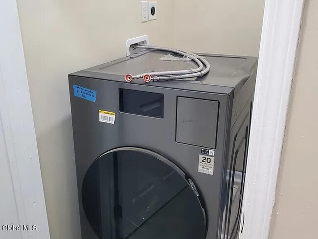 Photo - 170 Washington Ave Unidad 3F