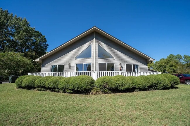 Photo - 126 Lees Lndg