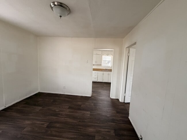 Photo - 4507 Avenue G