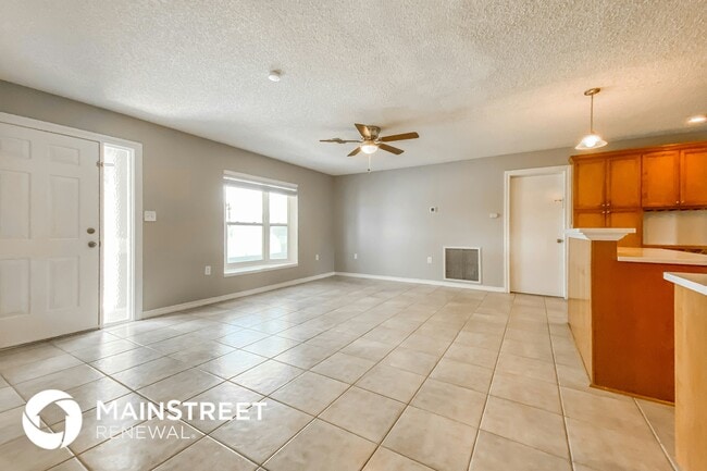 Photo - 1028 Mandarin Dr