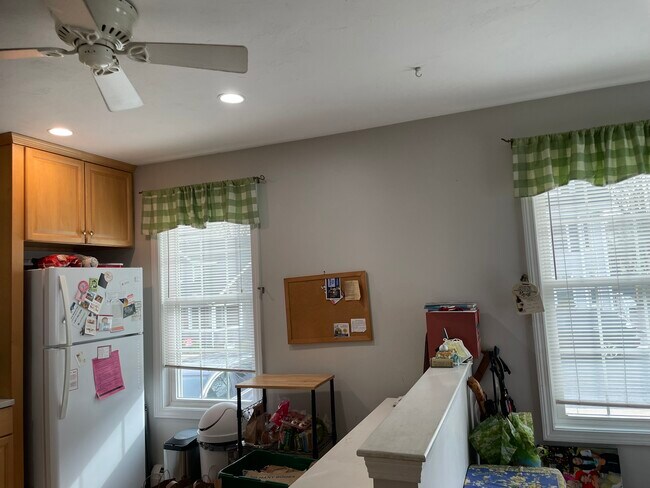 Photo - 19 Lafayette Rd