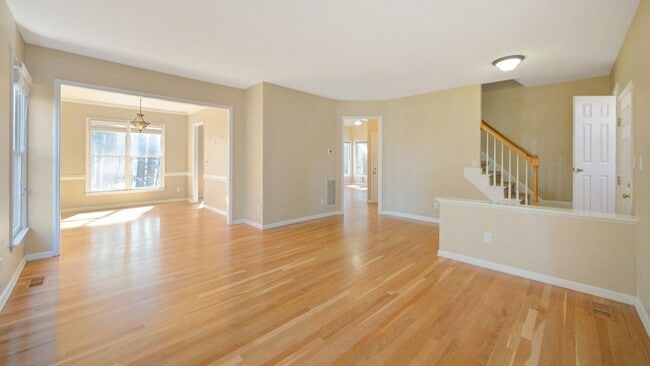 Photo - Bright + Spacious 4 Bedroom Home w/ Walkout Basement in Chestnut Bluffs of Woodcroft!