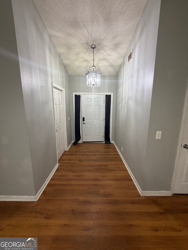 Photo - 514 Sunnyside Ct