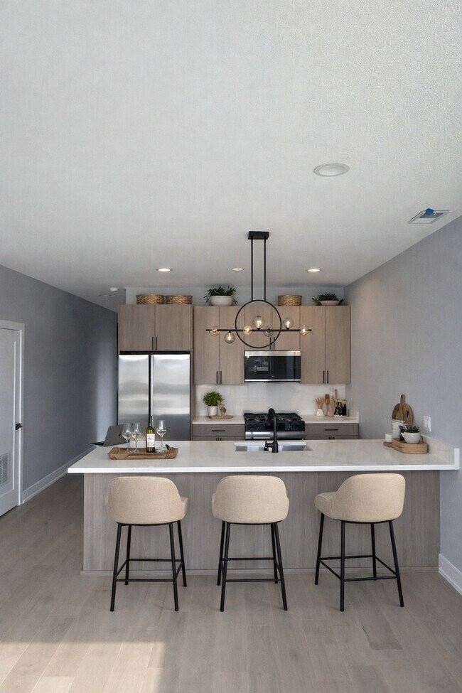 Photo - 2622 W Adams St