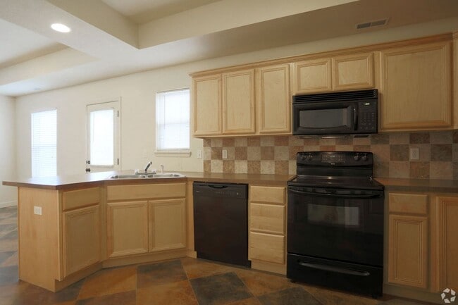 Jenne Hill Townhomes