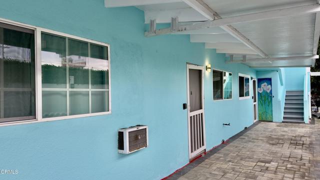 Photo - 2143 N Windsor Ave