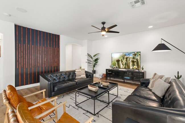 6085 N 85th Ave Unit SI ID1558687P