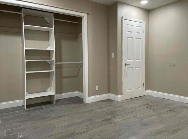 Photo - 5332 Orange Ave