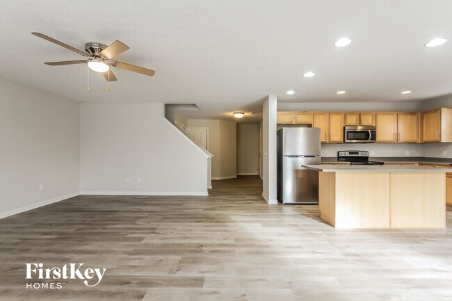 Photo - 8132 Carina Dr