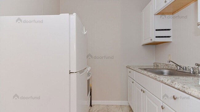 Photo - 28 Prescott St Unit 6