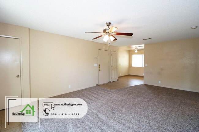 Photo - 1553 Bramble Pl Unit 4