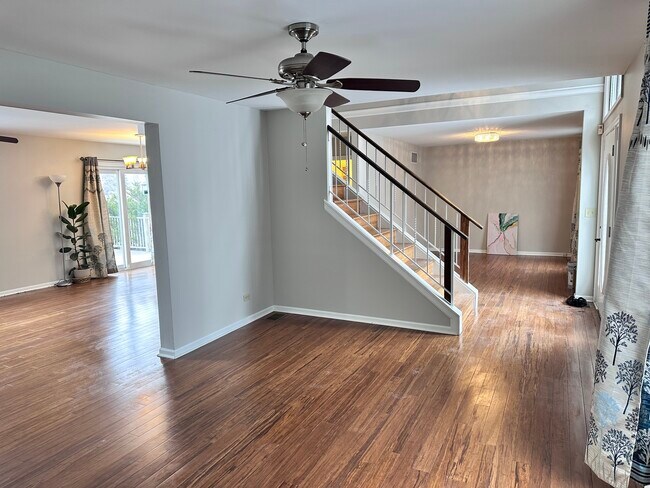 Photo - 2856 Evergreen Ln